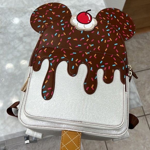 NEW Disney Danielle Nicole Ice cream Backpack - Picture 4 of 13